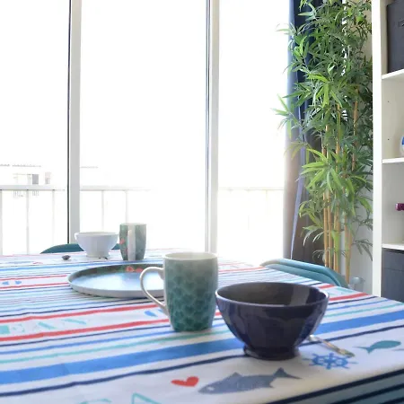 Apartment Renove 2 Pieces + Mezzanine, Piscine, Parking, Proche - Fr-1-229b-72 *